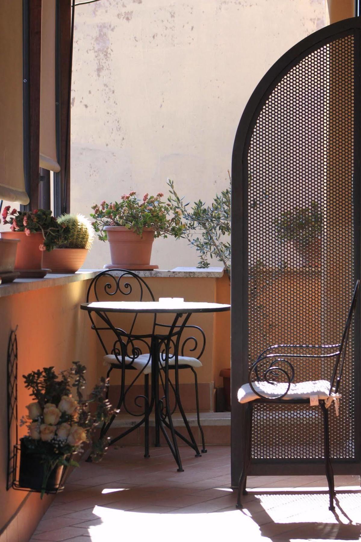 Orlando Innamorato B&B Roma Exterior foto